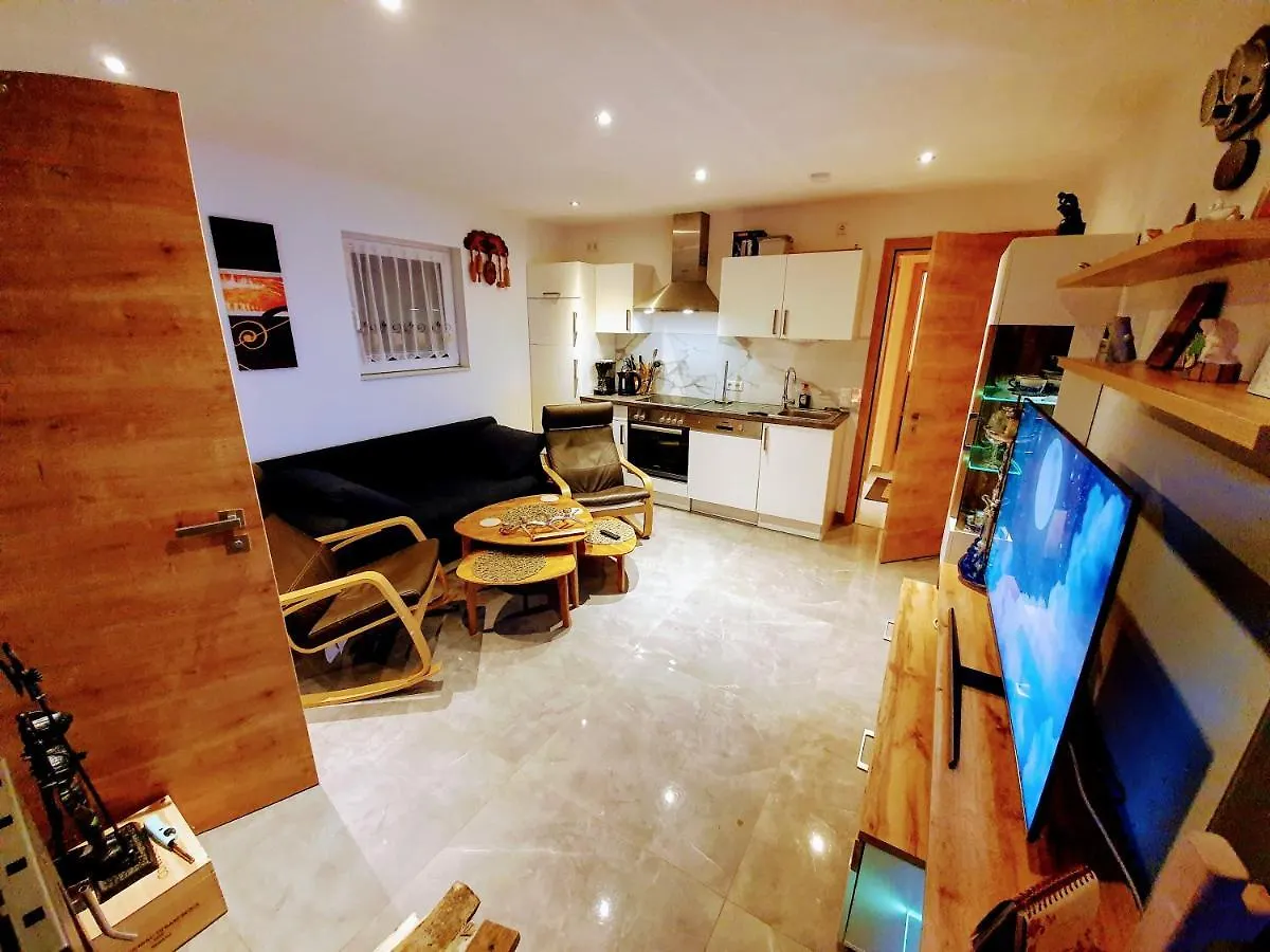 3 Z moderne Wellnesswohnung - Sauna, Kamin, Parkplätze 65m2 bis 6 Per München Deutschland